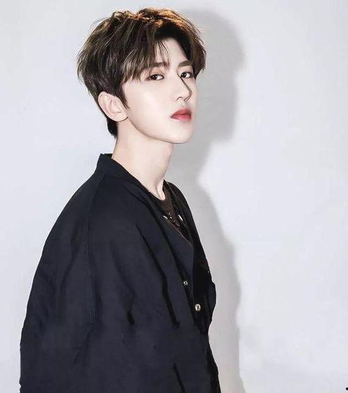 娱乐吃瓜八卦蔡徐坤微博